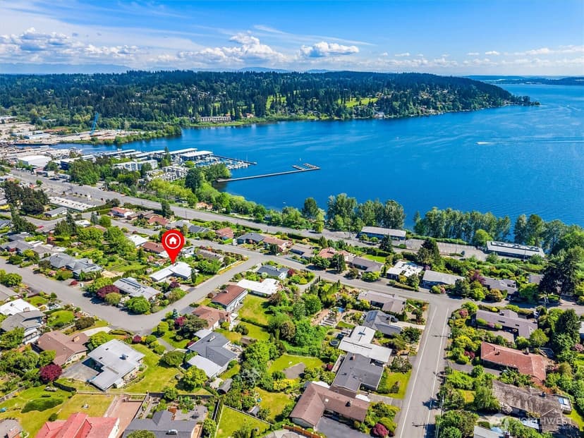 Property photo for 18014 58th Ave NE, Kenmore photo 33