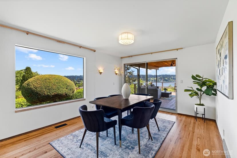 Property photo for 18014 58th Ave NE, Kenmore photo 9