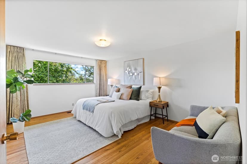 Property photo for 18014 58th Ave NE, Kenmore photo 15
