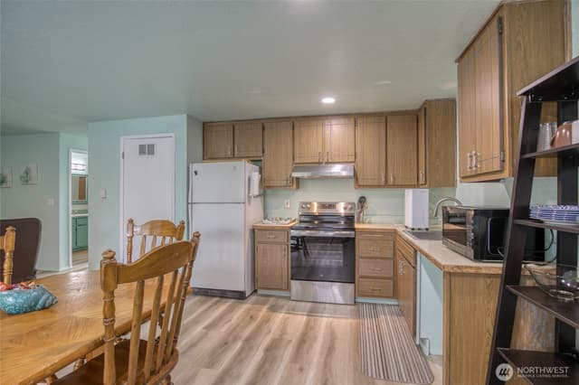 Property photo for 865 Cuddy Court NW #107, Ocean Shores photo 5