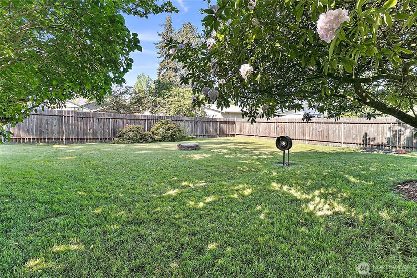 Property photo for 1410 SW 149th Street, Burien photo 32