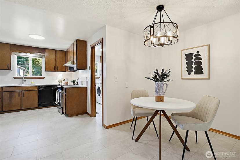 Property photo for 1410 SW 149th Street, Burien photo 10