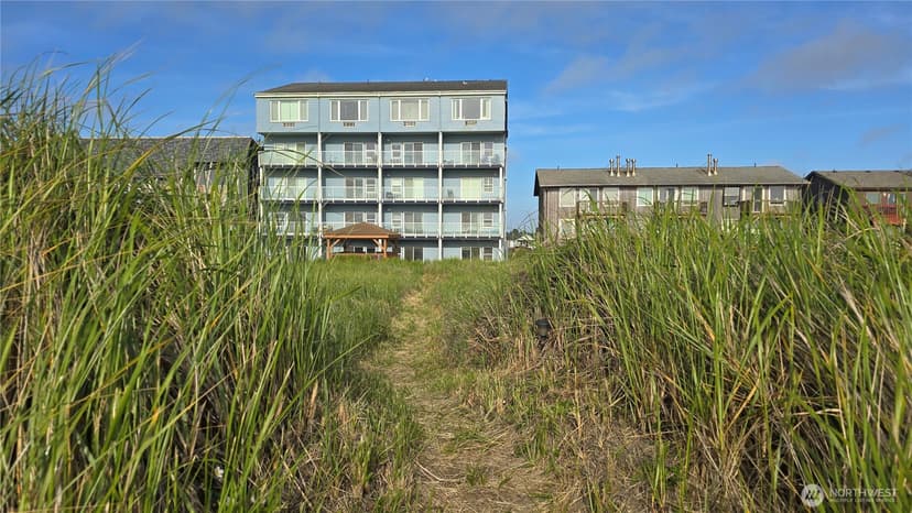 Property photo for 1307 Ocean Shores Boulevard SW #N52, Ocean Shores photo 21