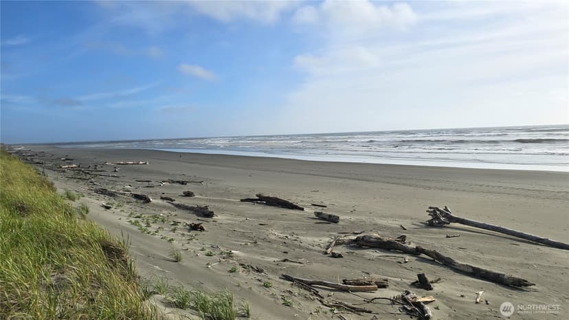 Property photo for 1307 Ocean Shores Boulevard SW #N52, Ocean Shores photo 20