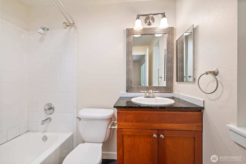 Property photo for 14010 NE 181st Place #C102, Woodinville photo 8