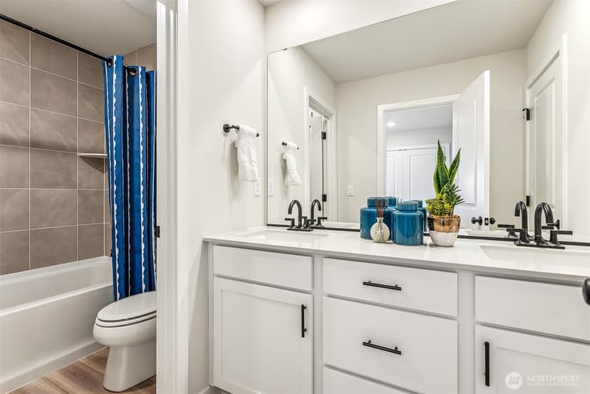 Property photo for 2016 NE Norseman Way, Poulsbo photo 15