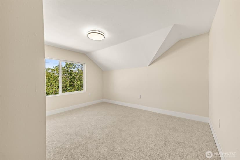 Property photo for 5907 S Yakima Avenue, Tacoma photo 32