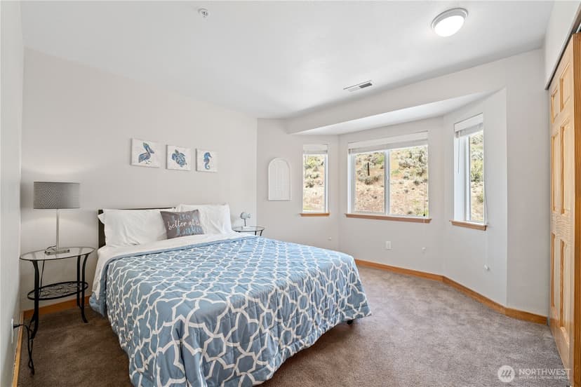 Property photo for 808 W Manson Highway #C303, Chelan photo 16