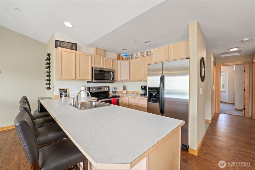 Property photo for 808 W Manson Highway #C303, Chelan photo 8