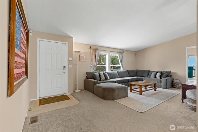 Property photo for 1401 Elk Heights Road, Cle Elum photo 3