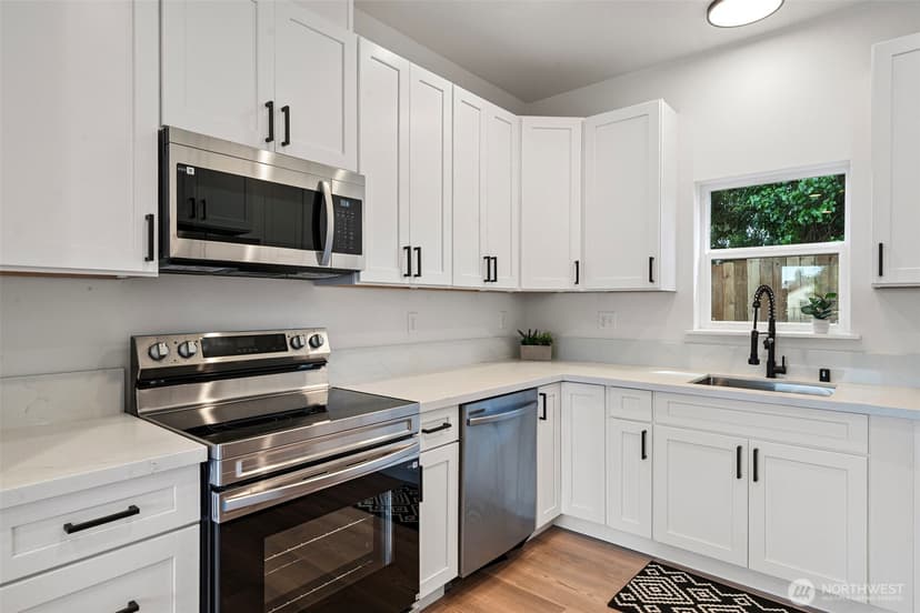 Property photo for 4924 Diamond Boulevard #2, Lakewood photo 11