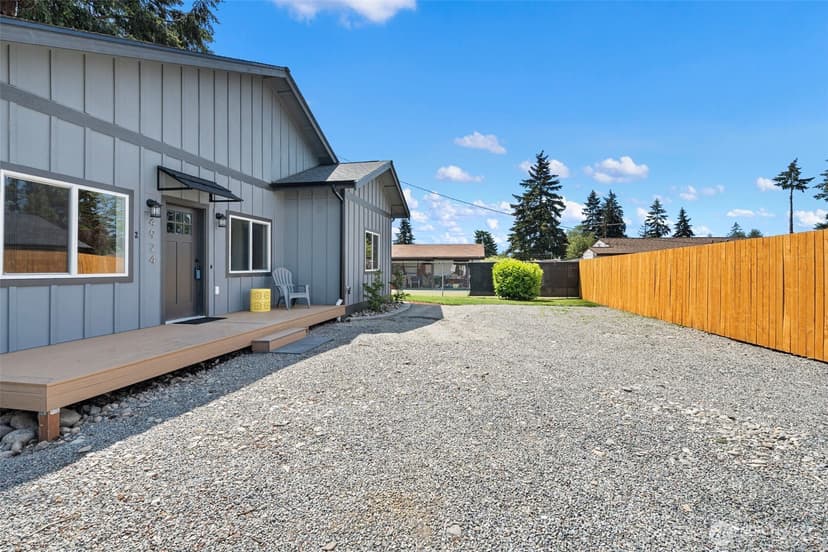 Property photo for 4924 Diamond Boulevard #2, Lakewood photo 3