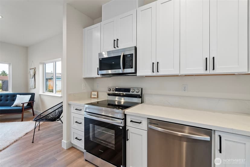 Property photo for 4924 Diamond Boulevard #2, Lakewood photo 14
