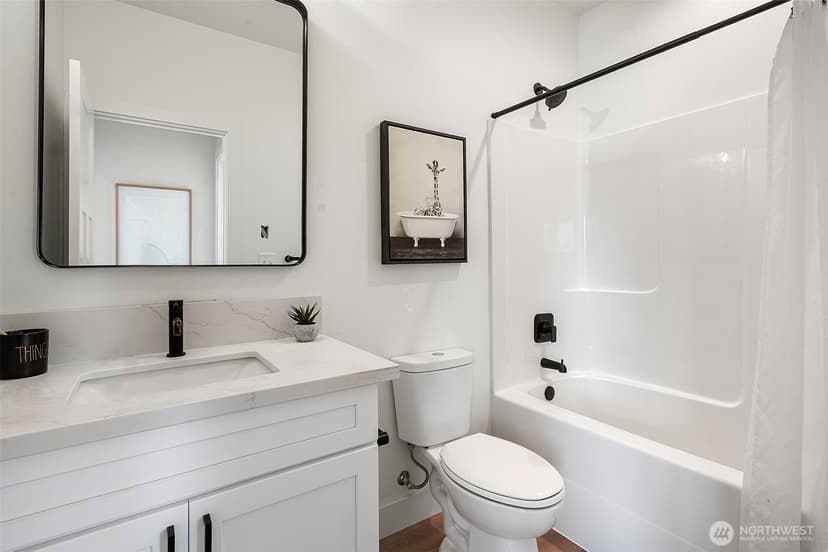 Property photo for 4924 Diamond Boulevard #2, Lakewood photo 19