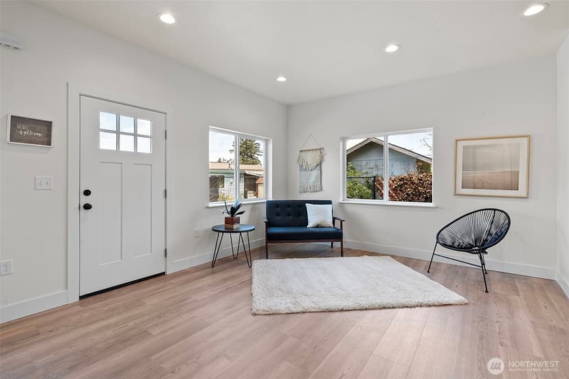 Property photo for 4924 Diamond Boulevard #2, Lakewood photo 8