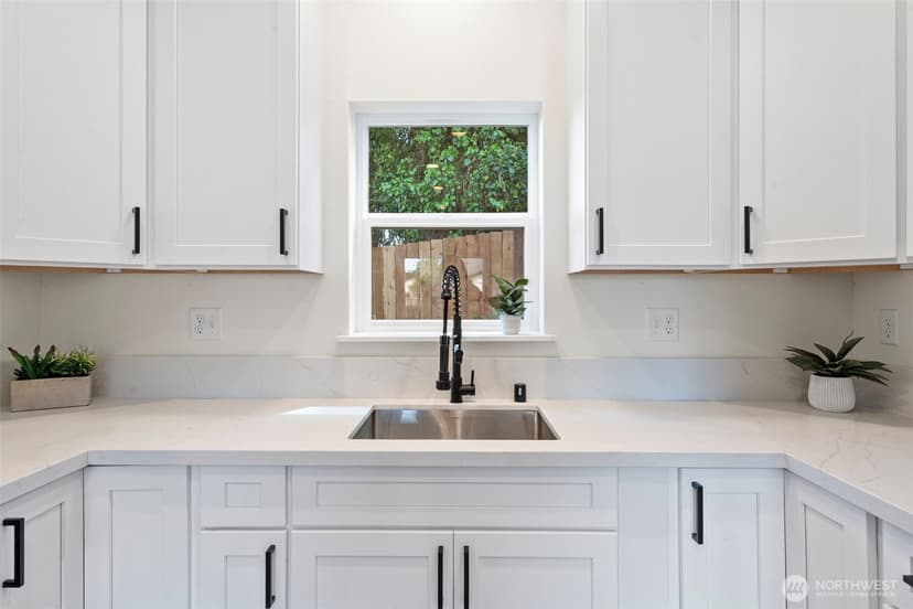 Property photo for 4924 Diamond Boulevard #2, Lakewood photo 12