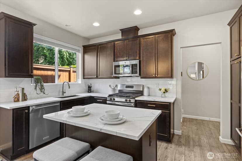Property photo for 14225 56th Place W, Edmonds photo 11