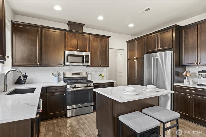 Property photo for 14225 56th Place W, Edmonds photo 10