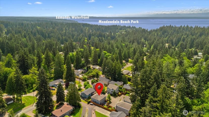 Property photo for 14225 56th Place W, Edmonds photo 37