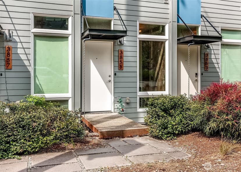 Property photo for 3855 21st Avenue SW, Seattle photo 4