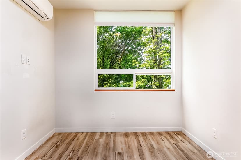 Property photo for 3855 21st Avenue SW, Seattle photo 13