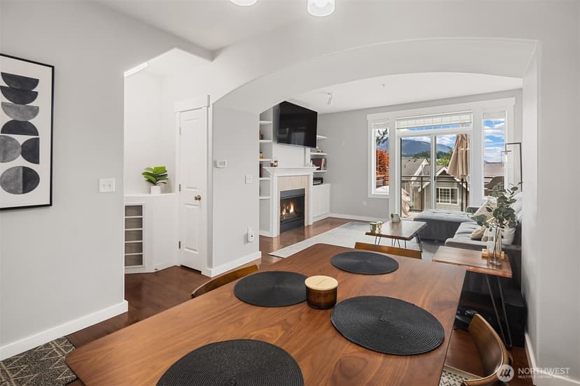 Property photo for 23300 SE Black Nugget Road #M2, Issaquah photo 13
