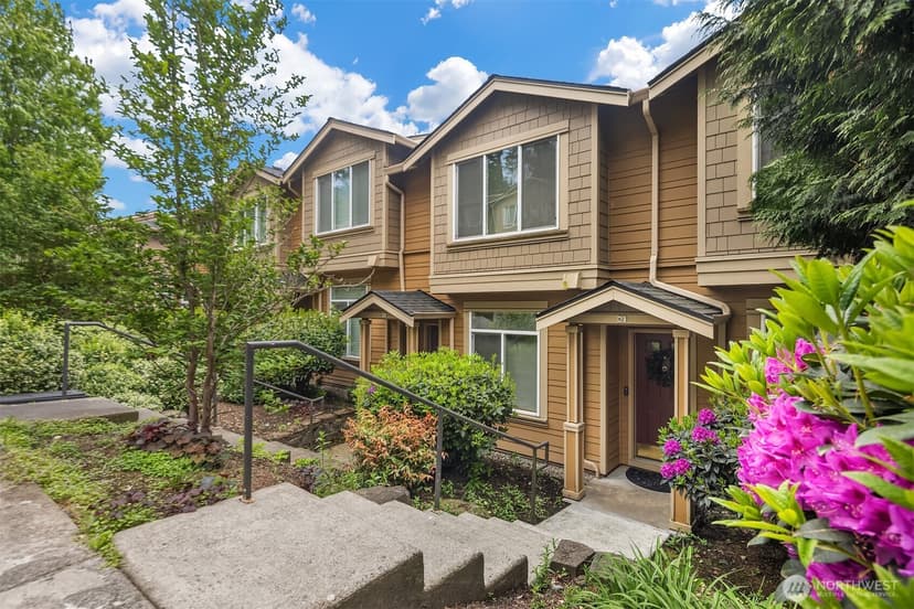 Property photo for 23300 SE Black Nugget Road #M2, Issaquah photo 2