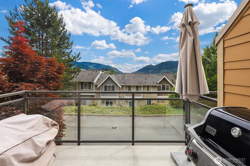 Property photo for 23300 SE Black Nugget Road #M2, Issaquah photo 29