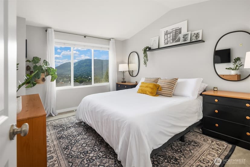 Property photo for 23300 SE Black Nugget Road #M2, Issaquah photo 21
