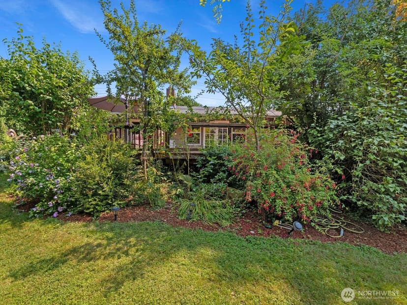 Property photo for 1202 Pine Avenue, Snohomish photo 28