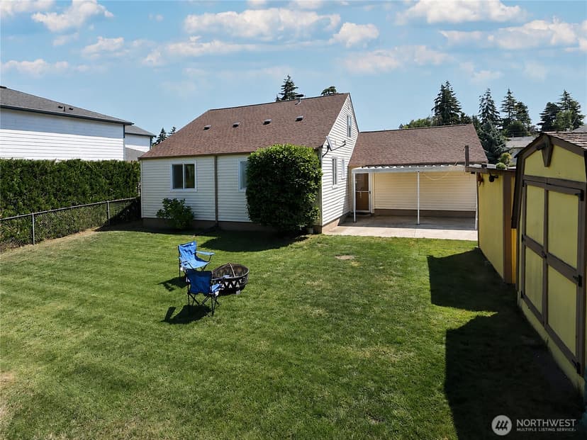 Property photo for 25033 20th Avenue S, Des Moines photo 26