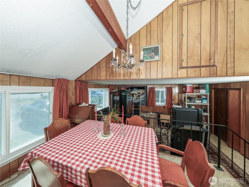 Property photo for 25033 20th Avenue S, Des Moines photo 18