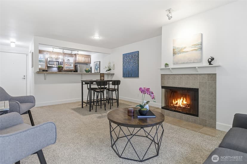 Property photo for 300 N 130th Street W #2205, Seattle photo 7