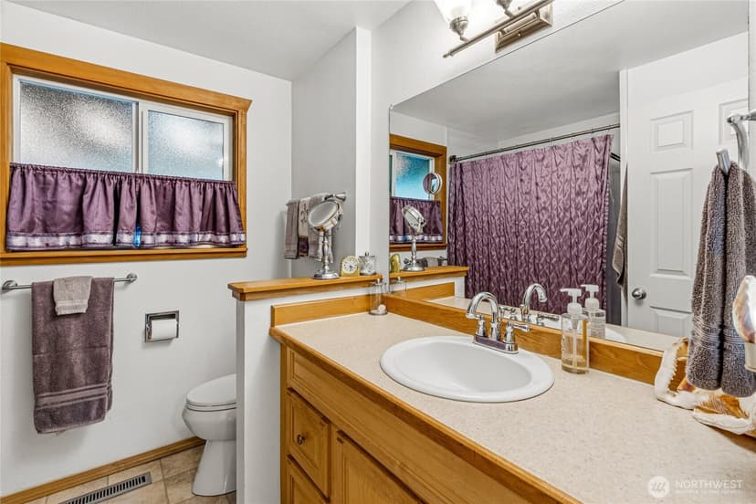 Property photo for 1812 74th Street SE, Everett photo 21
