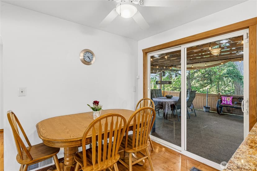 Property photo for 1812 74th Street SE, Everett photo 13