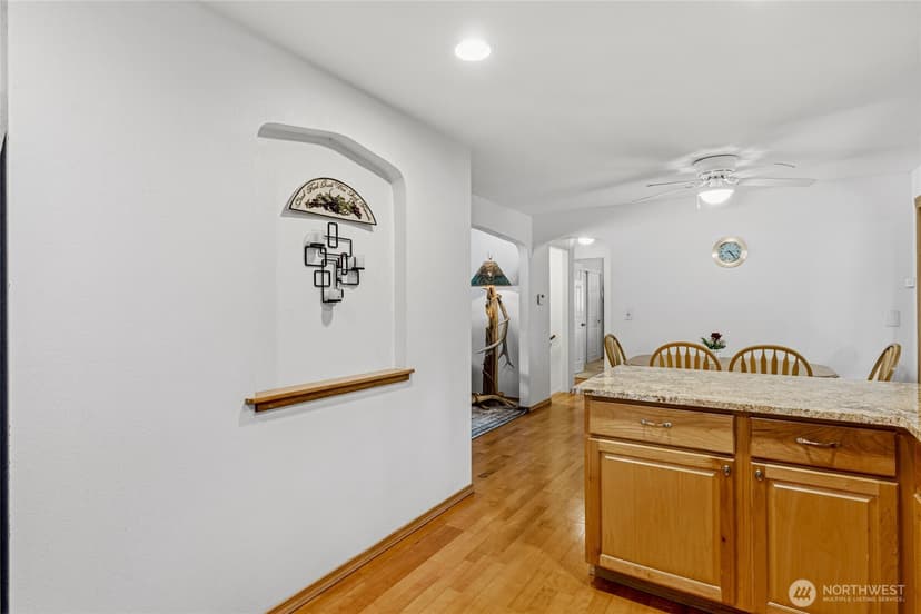 Property photo for 1812 74th Street SE, Everett photo 17