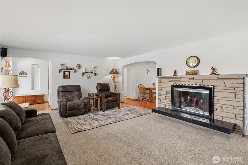 Property photo for 1812 74th Street SE, Everett photo 9