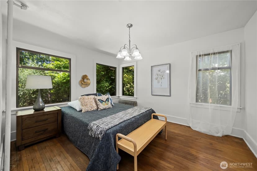 Property photo for 319 29th Avenue, Seattle photo 14