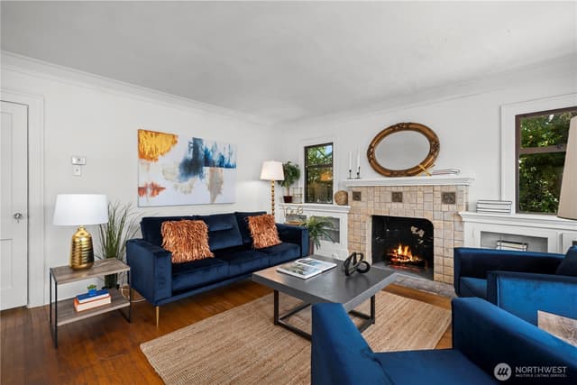 Property photo for 319 29th Avenue, Seattle photo 4
