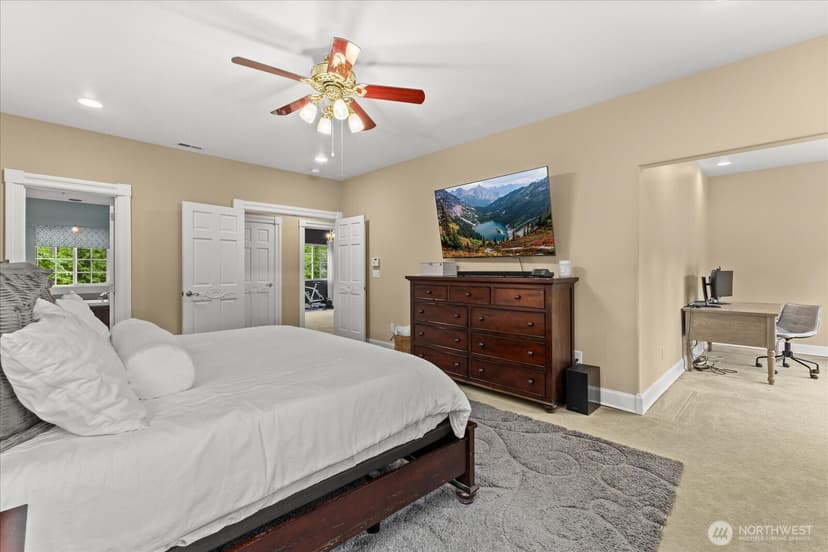 Property photo for 21410 SE 215th Street, Maple Valley photo 19