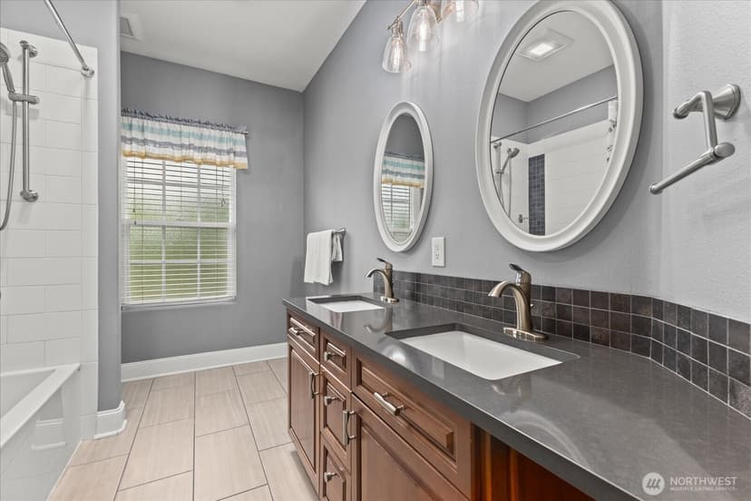 Property photo for 21410 SE 215th Street, Maple Valley photo 27