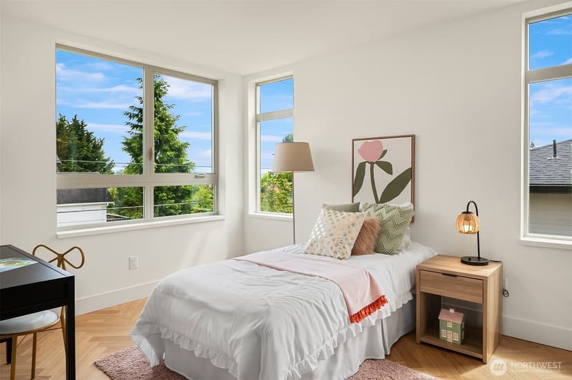 Property photo for 6913 30th Avenue NW, Seattle photo 28