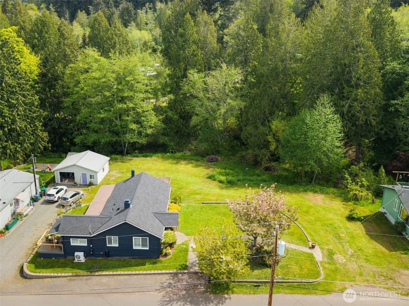 Property photo for 27660 Beham Street NW, Poulsbo photo 32