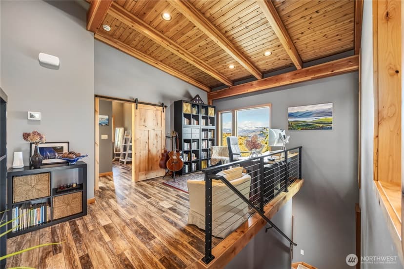 Property photo for 111 Hawks Meadow Road, Chelan photo 28