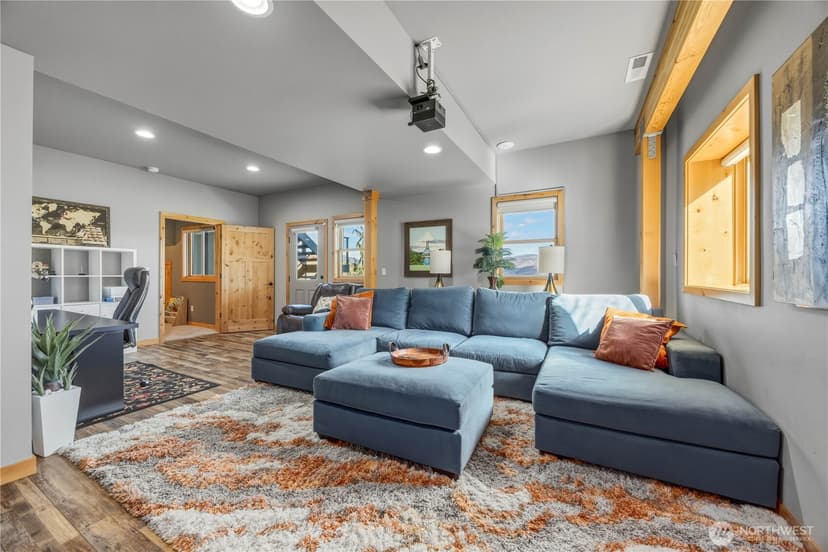 Property photo for 111 Hawks Meadow Road, Chelan photo 35