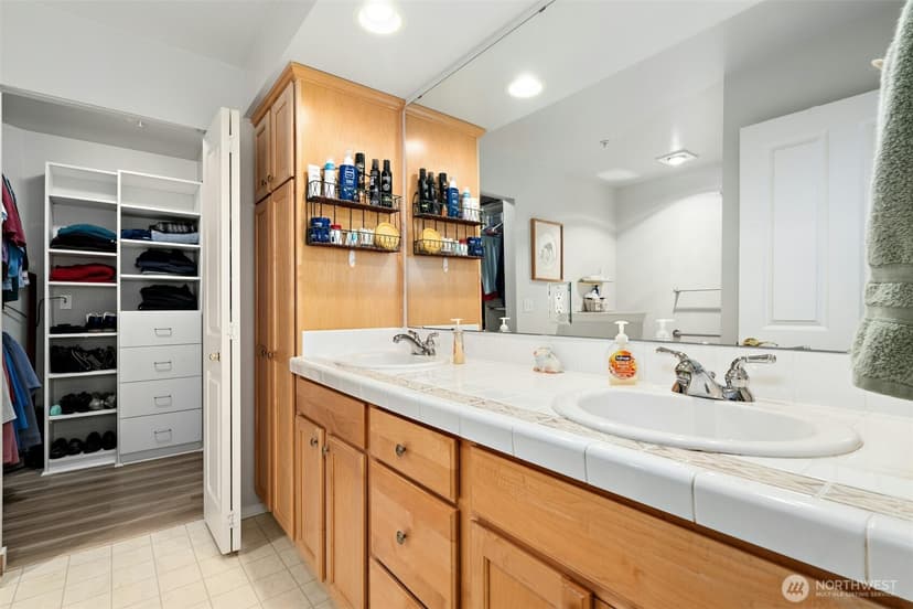 Property photo for 8500 Main Street #F312, Edmonds photo 16