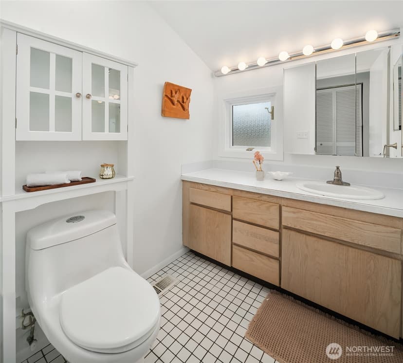 Property photo for 22123 Dockton Road SW, Vashon photo 16