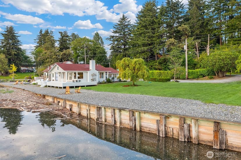 Property photo for 22123 Dockton Road SW, Vashon photo 2