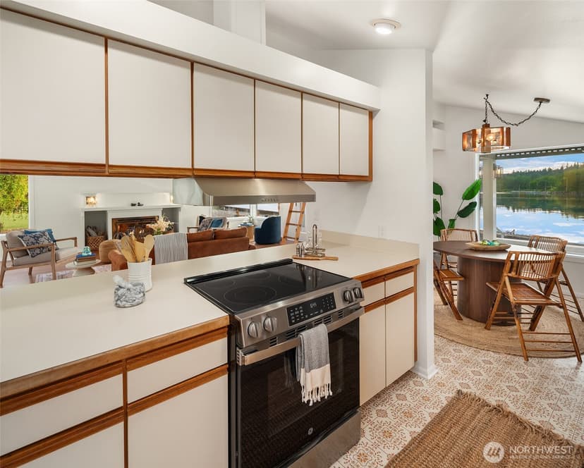 Property photo for 22123 Dockton Road SW, Vashon photo 14