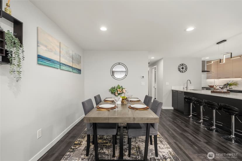 Property photo for 5643 16th Avenue SW, Seattle photo 10